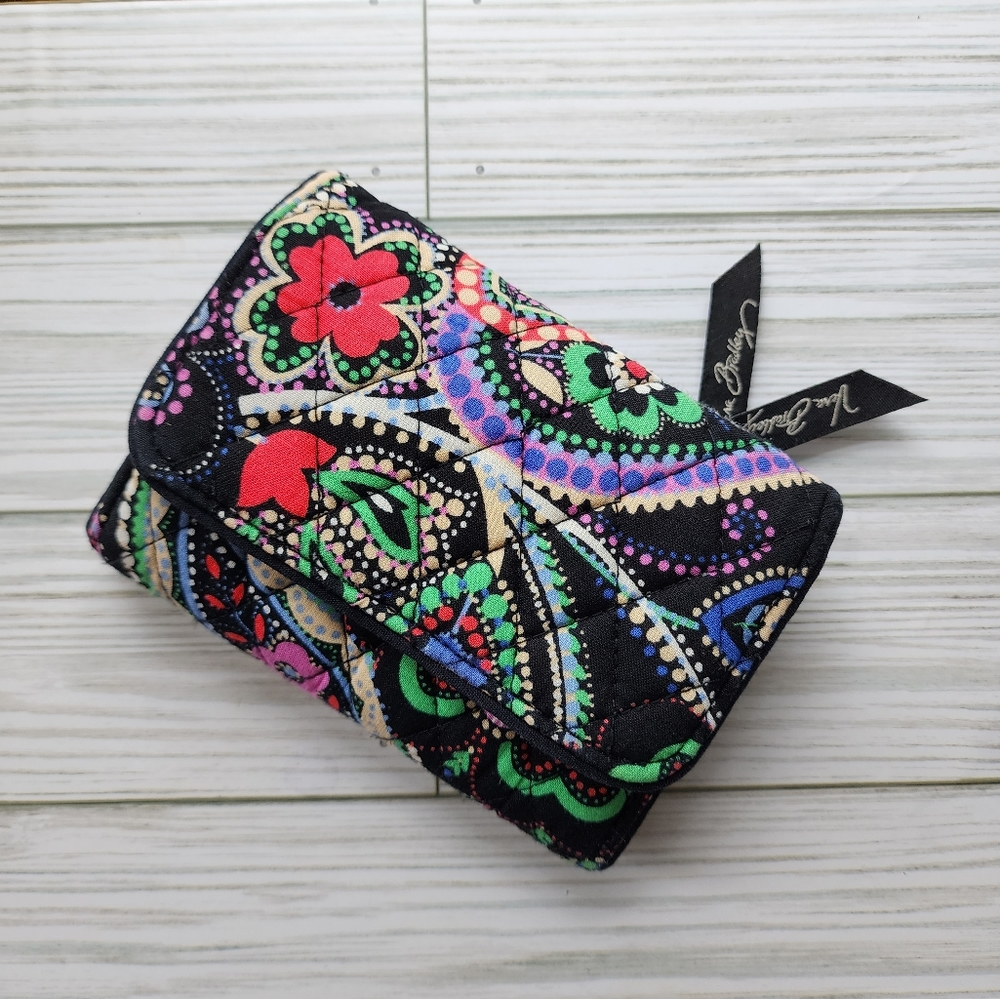 👜 BLACK VERA BRADLEY BIFOLD WALLET FLORAL PAISLEY PATTERN